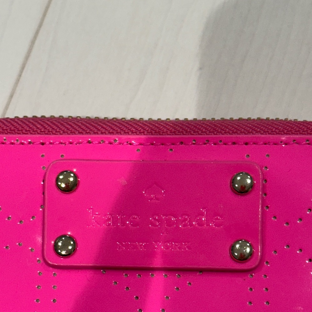 NEW - Kate Spade Pink Wristlet Wallet - Picture 2 of 8